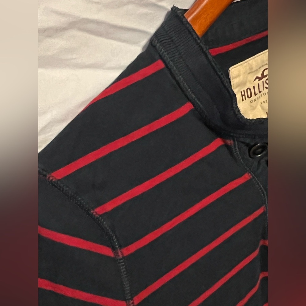 SOLD! L y2k Hollister California Logo Spellout Striped rugby Shirt - Picture 7 of 10